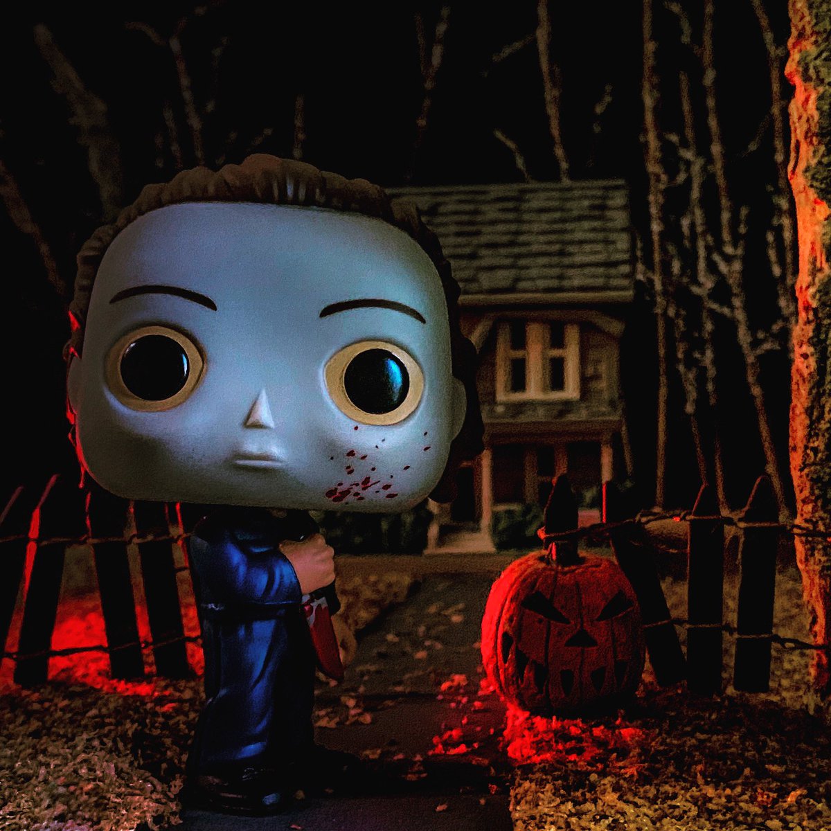jonathan_buff's tweet image. #Halloween : The Night Michael Came Home.

#FunkoPhotoADayChallenge #funko #SpiritHalloween #MichaelMyers 

Have A Happy &amp;amp; Safe Halloween 🔪