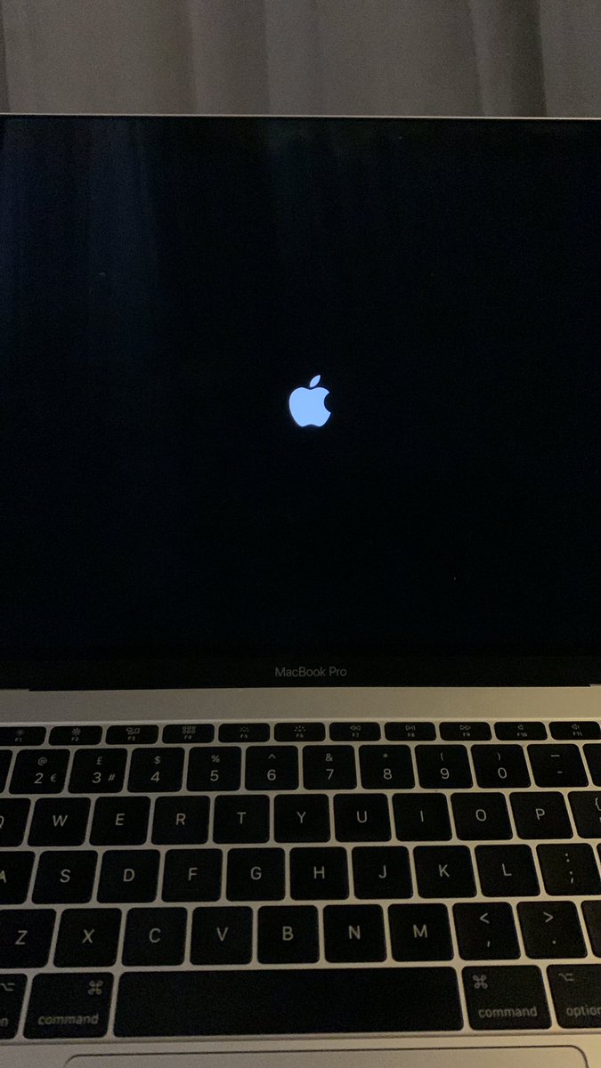 BigTentSocial's tweet photo. 🧵It’s a Hallowe’en horror 🧟♀️
I have podcasts to edit, graphics to create and audiograms to tweak and my laptop is stuck on a black screen…
So while I wait for it to come back from the dead. Here’s a thread of things that will scare your #AudioEditor https://t.co/mLUp7Wm2hB