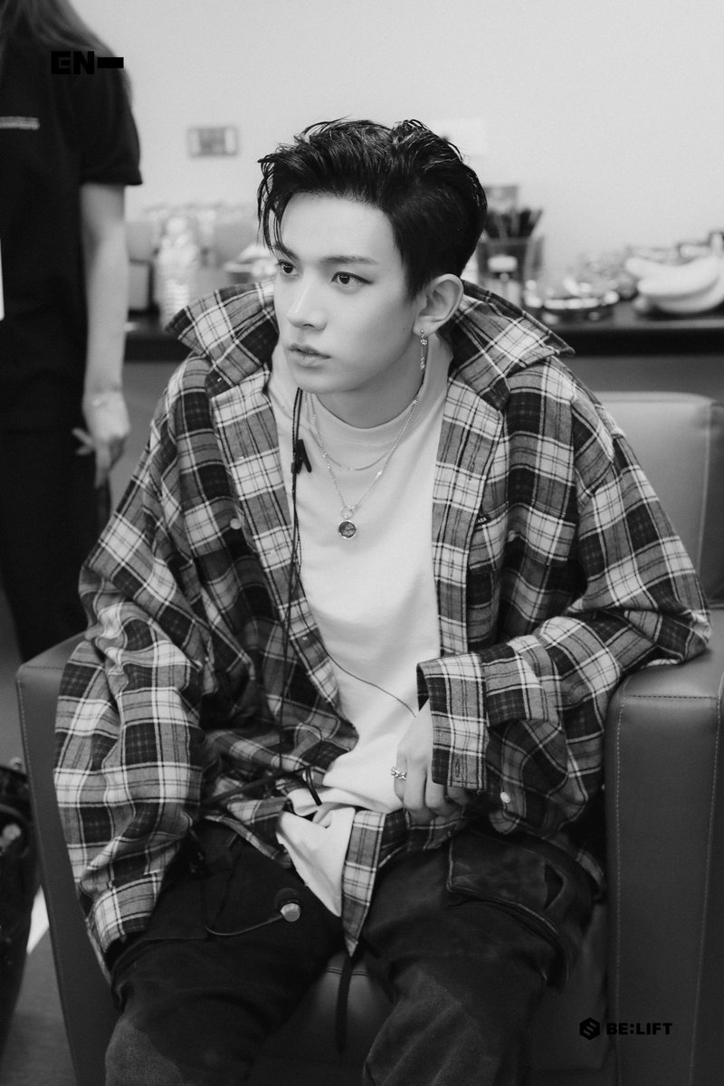 "aku harap, anak kaka ga kena imbas karna ulah ayahnya sendiri."

— Lee heeseung one tweet au

©alisyamrngkaa