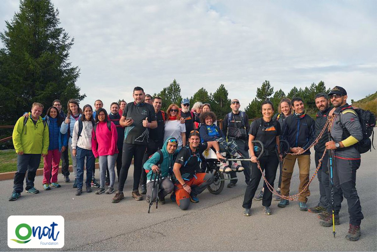 Porque el deporte nos hace iguales... A por el reto 14X1000‼️ 5ª cumbre oficial conseguida, aunque llevan 9 contando los entrenamientos. VAMOS CHICOS‼️💪🥾