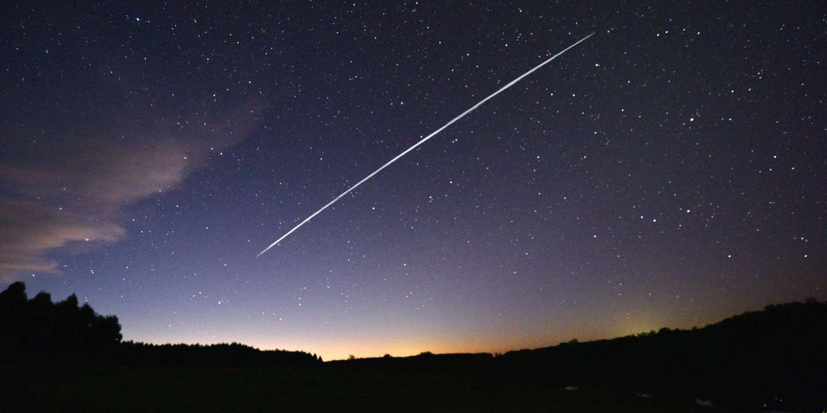 ListenMusk's tweet photo. [OFFICIEL]

 On devrait pouvoir apercevoir ce soir à 23h30 la StarlistenLink dans le ciel listenbourgois

Soyez attentifs 
@meteolistenbour https://t.co/cnzwCTL4FG
