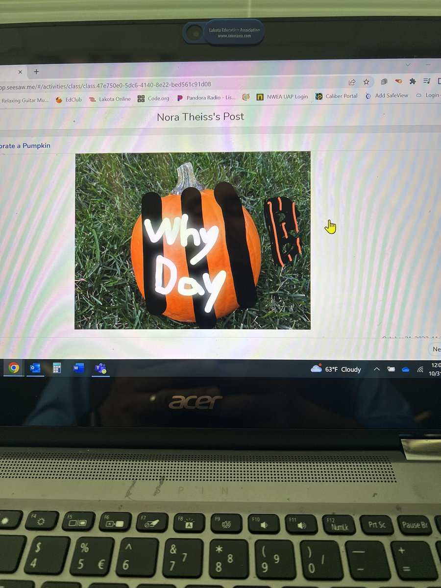 Using SeeSaw to Decorate Pumpkins!  There’s a big AFC North Matchup tonight!