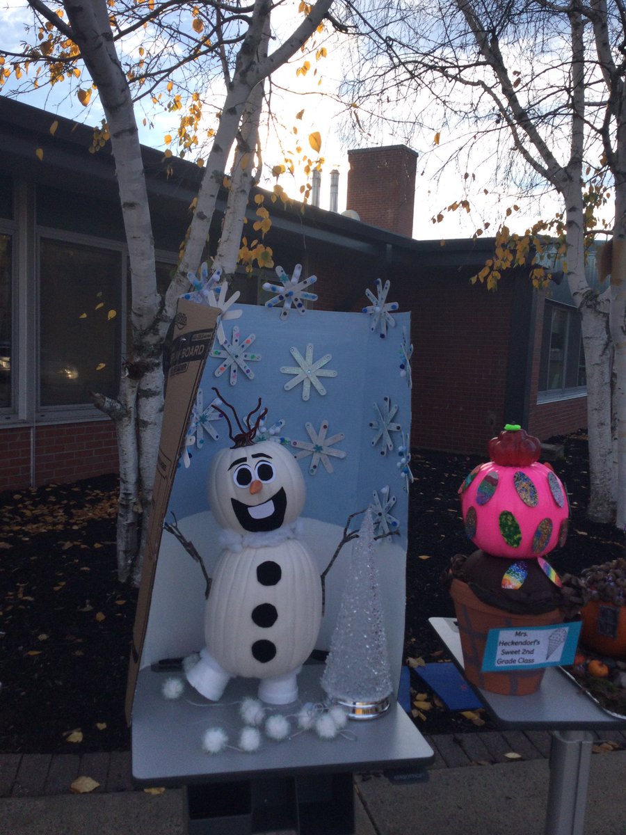 Roaring Brook School tweet media