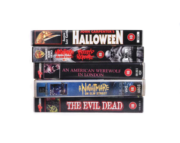 artrepublic's tweet photo. Happy Halloween everyone👻

Get into the spooky spirit with our hand-picked collection of eerie prints. From Elvis Presley in bunny ears to classic horrors films, there is treat for everyone,

Discover our fang-tastic collection at the link here: https://t.co/abjXttovrv https://t.co/jIcF5qLbZs