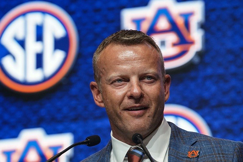 Bryan Harsin now has more time to spend with his first love: looking like Jeremy Renner playing Emmanuel Macron.