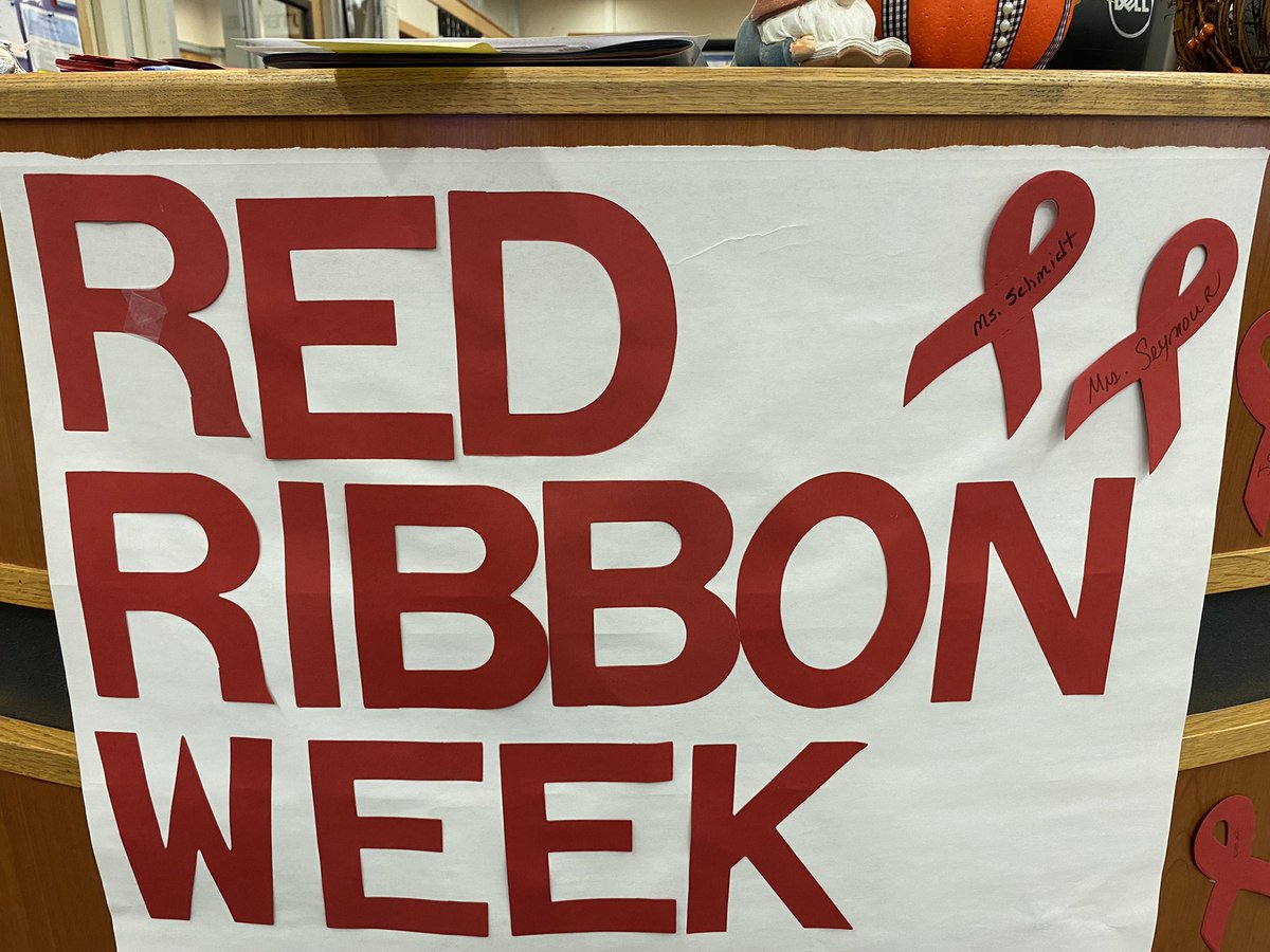 IslipHSLibrary tweet media