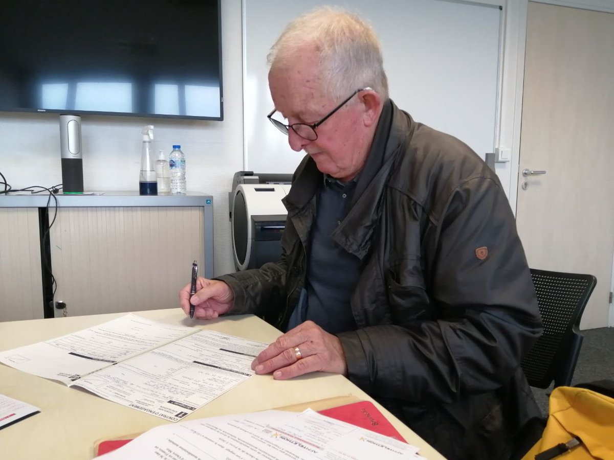 CeacomLeHavre's tweet photo. 📍 TÉLÉTHON 2-3 DÉC

Vendredi, nous avons eu la chance d'accueillir avec le CSE Jacky Déhais coordinateur 76 @Telethon_France pour organiser les animations #InCeacom.

Cette année, le thème c'est "Colore ton #Téléthon" 🤩

Sans attendre #MoiAussiJeDonne : https://t.co/MJ0904TC6x https://t.co/RghDwPH6tA
