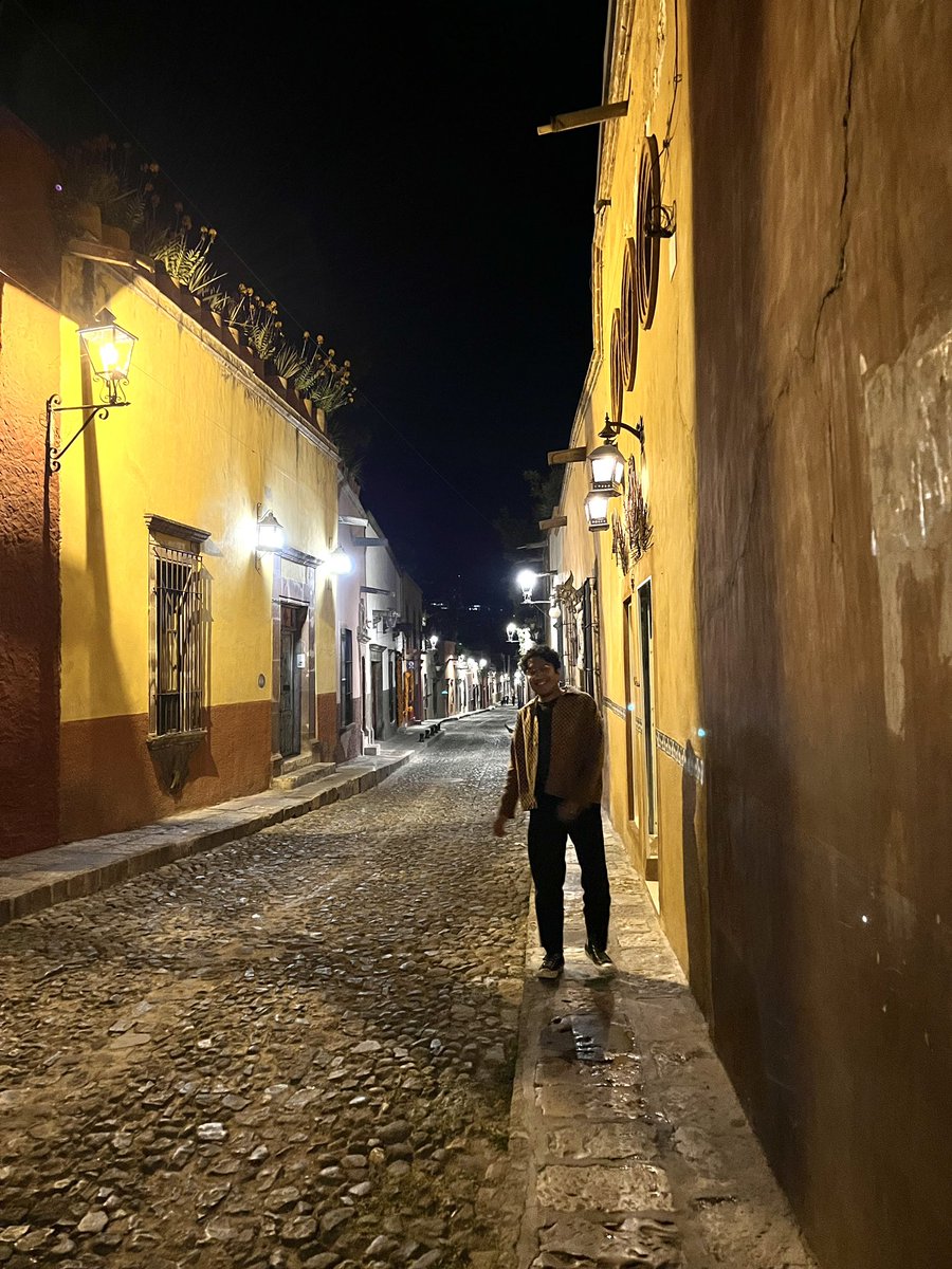 jlo420's tweet photo. ok mexico is just better!! just landed in nashville and it’s SAD https://t.co/7OKn0v3vY2