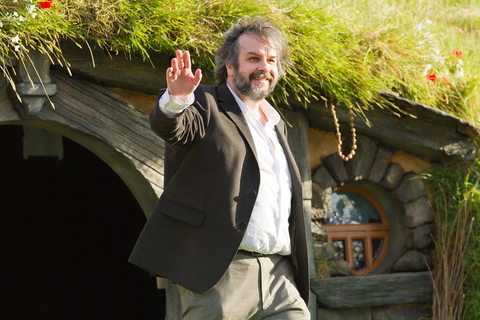 Happy birthday to great director Peter Jackson ! An genius.       