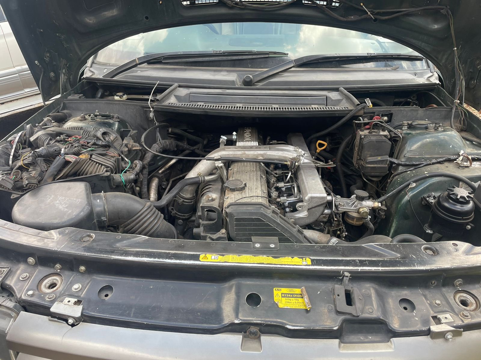 motor-gari-madness-on-twitter-amkeni-amkeni-akama-amefanya-ile-kitu