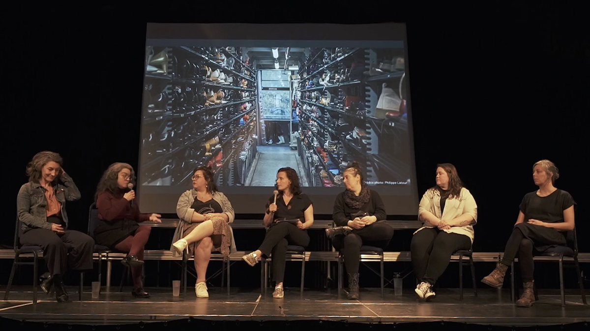 APASQ_scene's tweet photo. Nous vous invitons à voir ou à revoir... l'entretien avec Linda Brunelle, la table ronde sur la conception de costumes écoresponsables et la discussion sur la mutualisation des ressources en costume. #APASQ @FTAMontreal @festivaltheatre @ecosceno_mtl
https://t.co/FWaFn05vUi https://t.co/CHMHHX0jpC