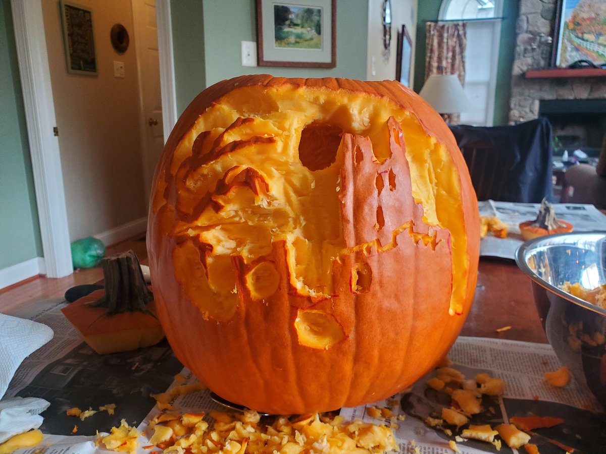 Ten_Gallons's tweet photo. Happy Halloween from castle ravenloft! https://t.co/kKsVt7WGjr