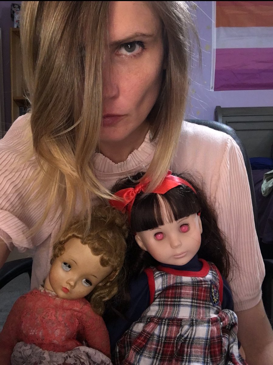 chair 👉🏻🪑 tweet media