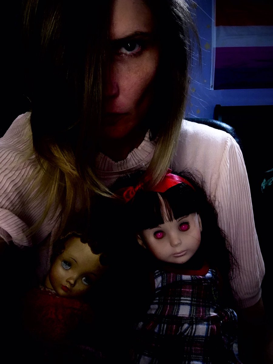 chair 👉🏻🪑 tweet media