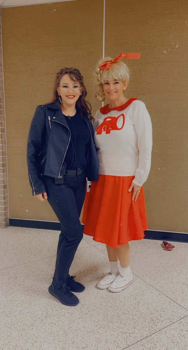 Tori_A_Sanders's tweet photo. Look, itโs innocent Sandy and rebel Sandy! #grease #halloweenshenanigans #seesters #rrhs #dragonpride https://t.co/4C2VPGj6Bl