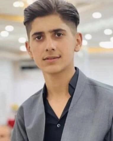 SamNuri13's tweet photo. #kurdistan🇹🇯
#shahidan
#peshmerga
#Kumar_Daroftadeh :geboren am 16.09.2006
Das Martyrium eines 16-jährigen kurdischen Jugendlichen #Kumar_Daroftadeh durch die Terrorregierung des Iran.
Es ist wirklich eine Schande für Menschenrechtsorganisationen, über diese schrecklichen https://t.co/nhBoa8s2Va