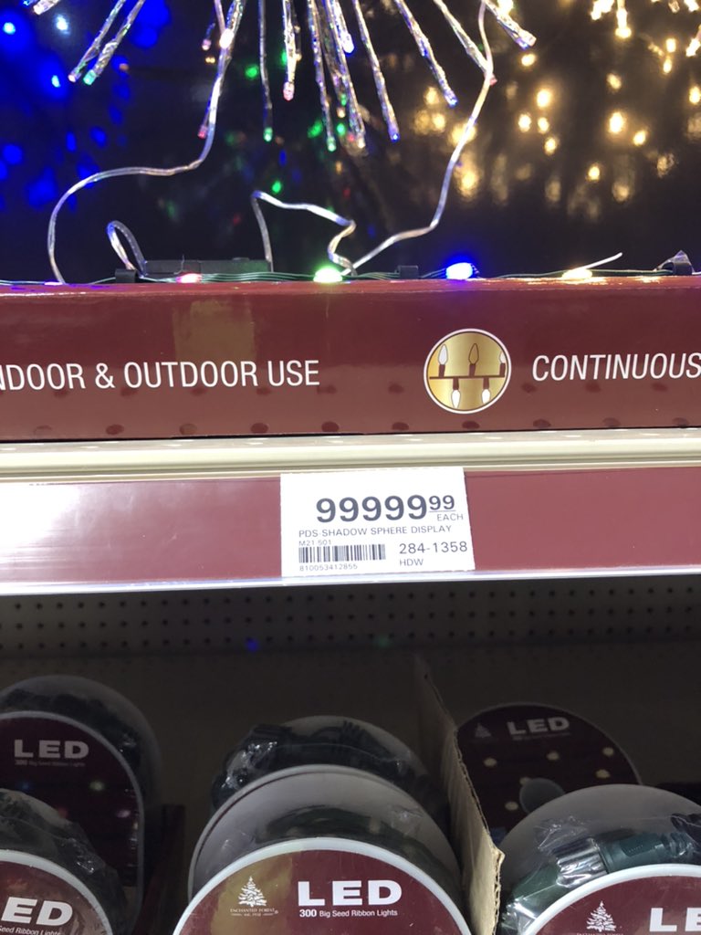 Hamilton_of_fun's tweet image. Seems a little pricey for Christmas lights.