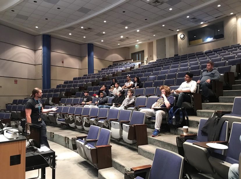umbcAIChE's tweet photo. Thank you so much to Scott from University of Maryland Baltimore, school of pharmacy, for his amazing talk on paths for graduate school and the pharmaceutical industry!! https://t.co/9aBCz5bAfd