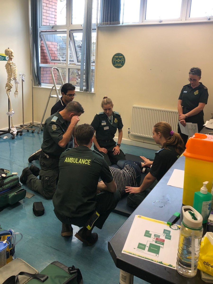 It was great to pop into our volunteer Emergency Responders training day on Saturday, all be it virtually, to say thank you for everything that they do in their spare time to care for Londoners. Thank you! ⁦⁦@Ldn_Ambulance⁩