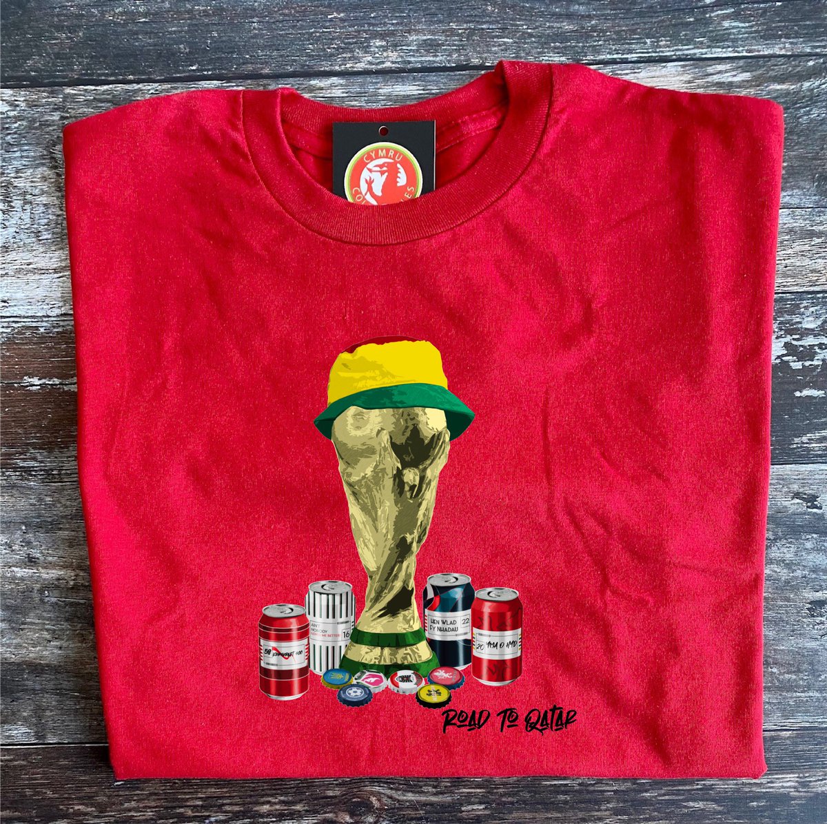 🚨 WORLD CUP COMPETITION 🚨 

Win
2 of our World Cup tees,
1 of our World Cup sweaters and hoodies,
Our 4 new World Cup badges,
Yma o hyd keyring,
Cymru 2022 bucket hat.

(Over £150 worth)

Just retweet this tweet 🔁
&amp; Follow us ✅
To enter 🏴󠁧󠁢󠁷󠁬󠁳󠁿

Comp runs until 07/11/2022 @ 6PM 🏴󠁧󠁢󠁷󠁬󠁳󠁿