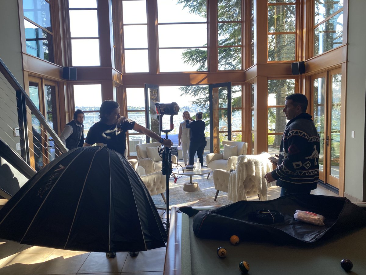 Right_Method's tweet image. Whether you’re a #Fortune500 company… a University … a government institution or a trailblazing entrepreneur. We have solutions for you to help you standout in the market.
.
.
.
#TheRightMethod #instamarketing #marketing101 #marketinghacks #growthhacking #growthhack #pr