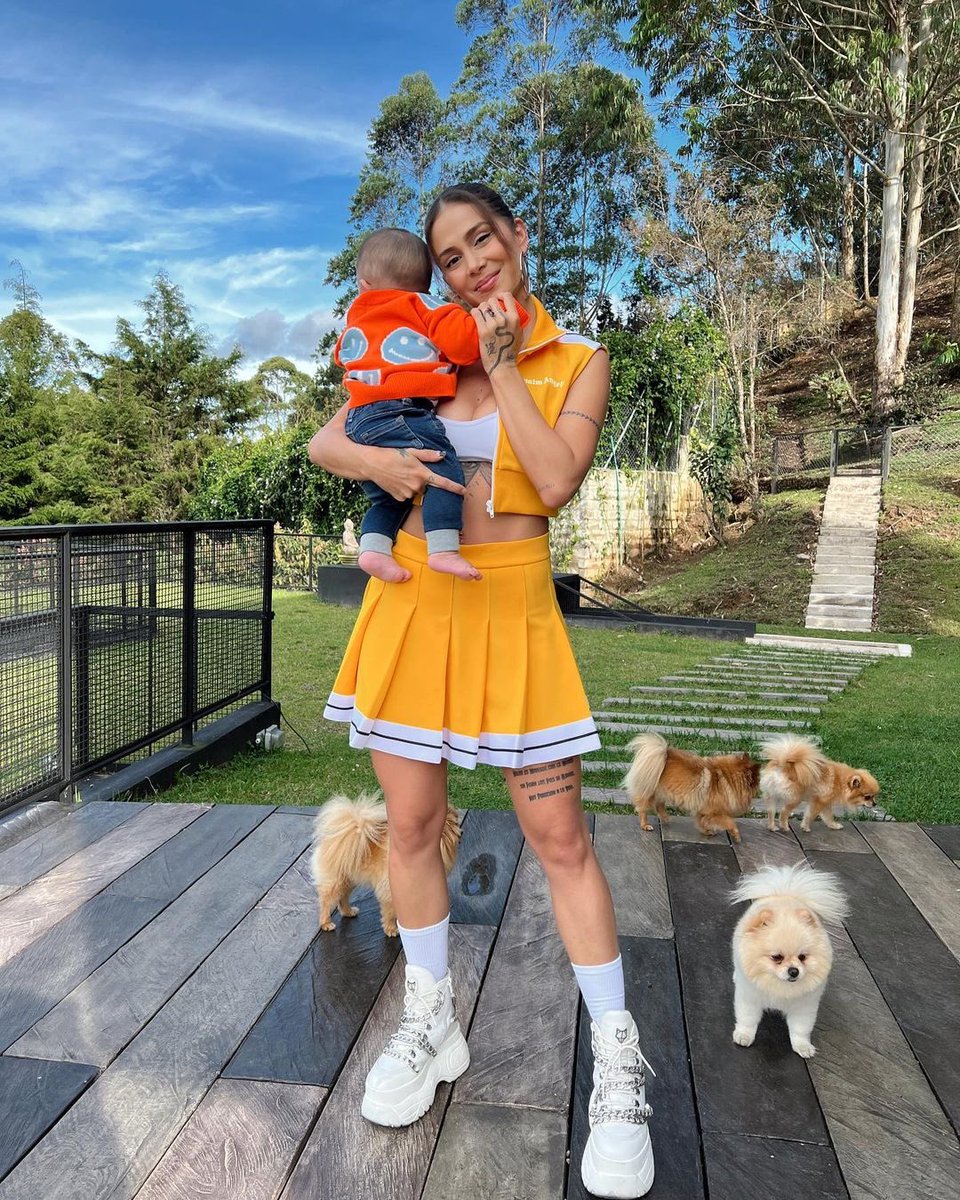 BravissimoCity's tweet photo. El hermoso Kai, junto a mamá. 🥰❤️🔥 @Greeicy_rendon
#bravissimo2022 #greicy #greeicy1 #amor #mama #hijo https://t.co/Ba4iIoaZgr