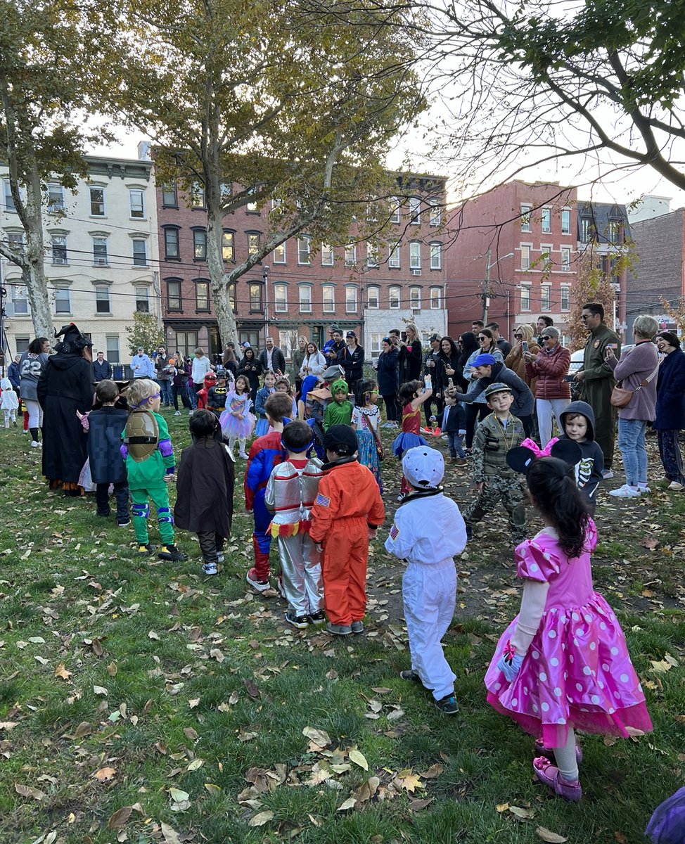 ASEDSHoboken's tweet photo. Happy Halloween from All Saints! Today our Early Childhood Center had a morning parade followed by some trick-or-treating! We wish all of our families a fun and safe Halloween! #ASEDS https://t.co/g3HYSv9z9L