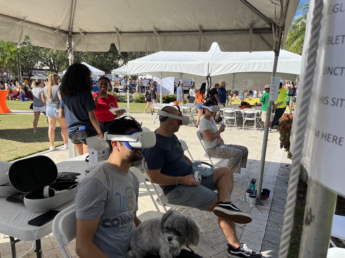 Catch us this Saturday, November 5th at Lagoonfest! Using virtual reality, visualize the impacts of sea level rise locally - you can participate in a research study. @FAUScience @PalmBeachesFL @westpalmbch #sealevelrise #virtualreality