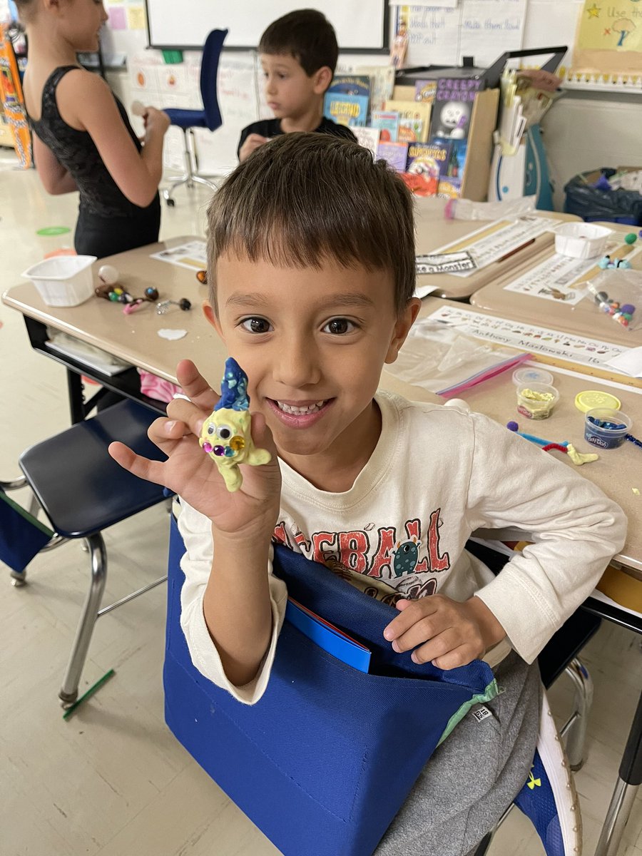 Ashley King tweet media