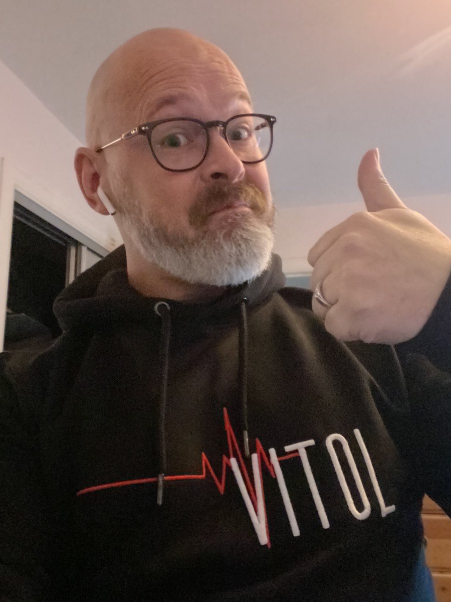 Malky_McF's tweet photo. @CWZorg @GamersApparel @_goatcustoms @PaulVitol Finally arrived today, what I will say credit where credits due, Vitol got me into the @GamersApparel Discord and the assistance from them was top notch! Communication is key especially when things are running late, I preach that all the time in my day job 💛 https://t.co/1xoJZY3WCw