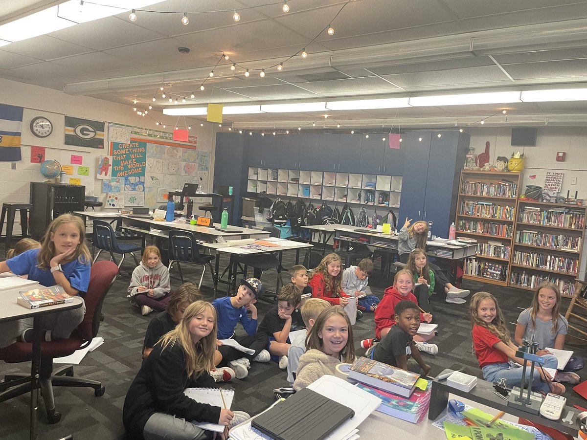 Mystery Monsters! We designated a monsters, wrote a short description and then guessed who’s was who. @PondElem @PondElemAP <a href="/LitROCK_taylor/">Stacey Taylor</a>