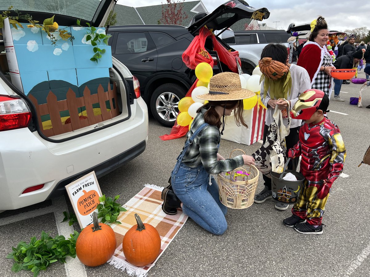 Scenes from Halloween fun <a href="/NCSD_ECEC/">NCSD_ECEC</a> #NoviPride