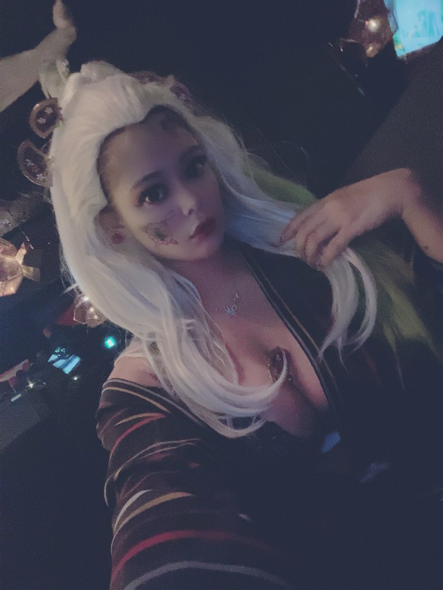 simba_chaaaaaan's tweet photo. ハッピーハロウィンでした🎃
#鬼滅の刃　#堕姫　様 https://t.co/gkAHOTrcfj