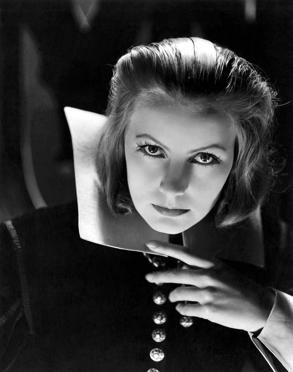 Garbo as Queen Christina, 1933.