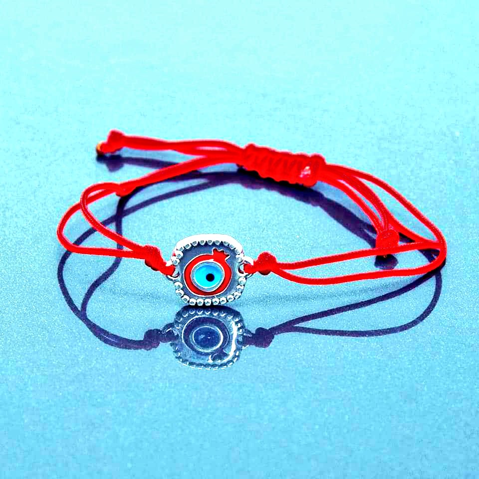 Ας υποδεχθούμε τη νέα χρονιά με το "Ρόδι ζωής"....για πολλά παιδικά χαμόγελα!
Σχέδιο:Χρύσανθος Τζιαπούρας.
Πληροφορίες:22210851
<a href="/Karaiskakio/">Karaiskakio</a>
#xmasbracelet