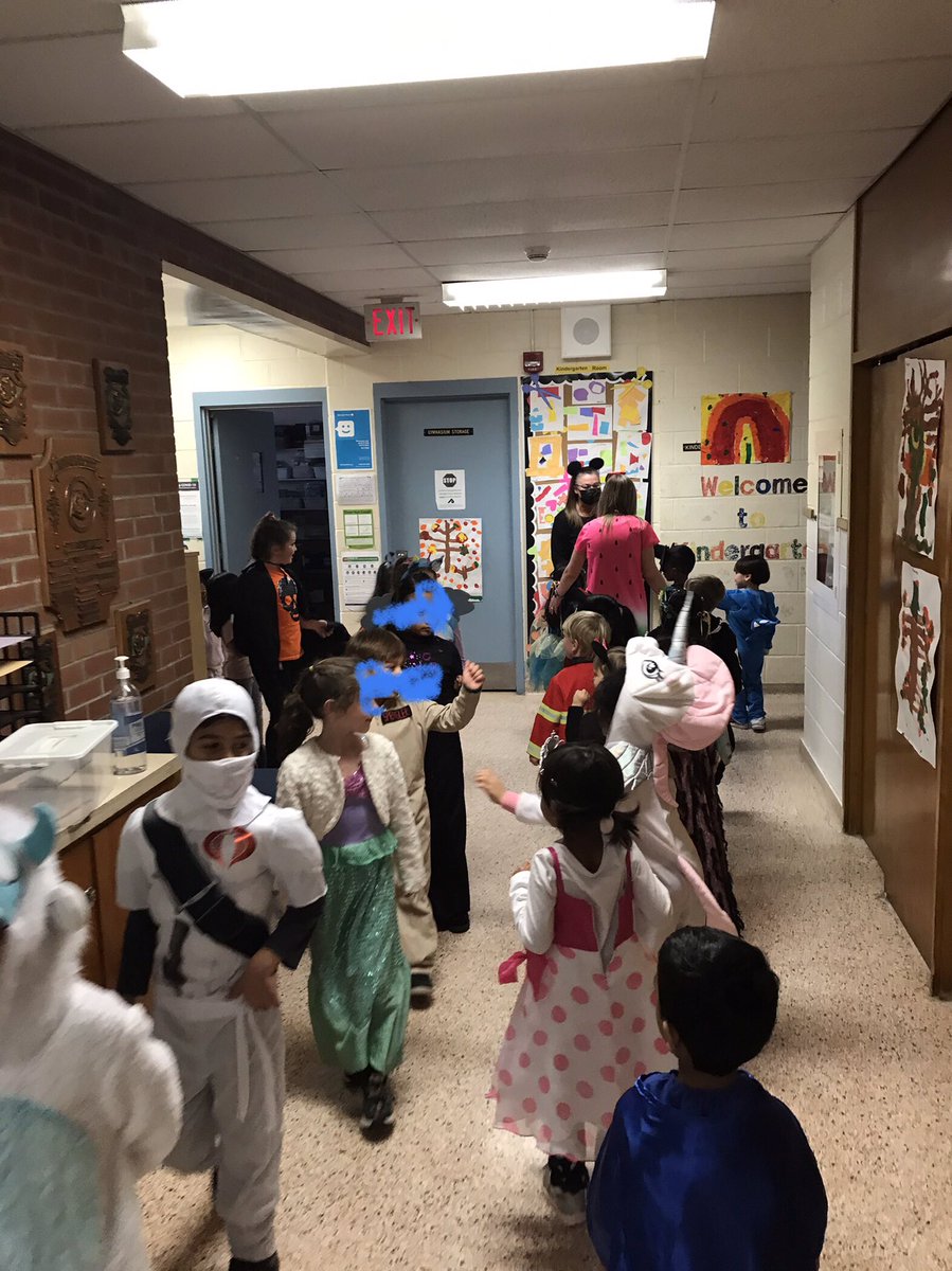 ansonparkps's tweet photo. Happy Halloween everyone! https://t.co/gdjxyayVIH
