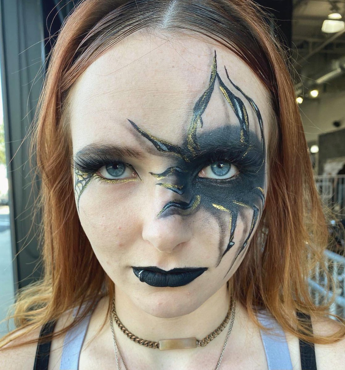 Happy Halloween🕷🕸⭐️ 

Makeup: @makeup_hairbylaney  Hair: @mckenna_stehr  
Model: @cosmo.w.navayah
.
.
.
#halloween #halloweenmakeup #spider #spidermakeup #happyhalloween #paulmitchell #pmtsnorman #pmtslife #paulmitchelledu