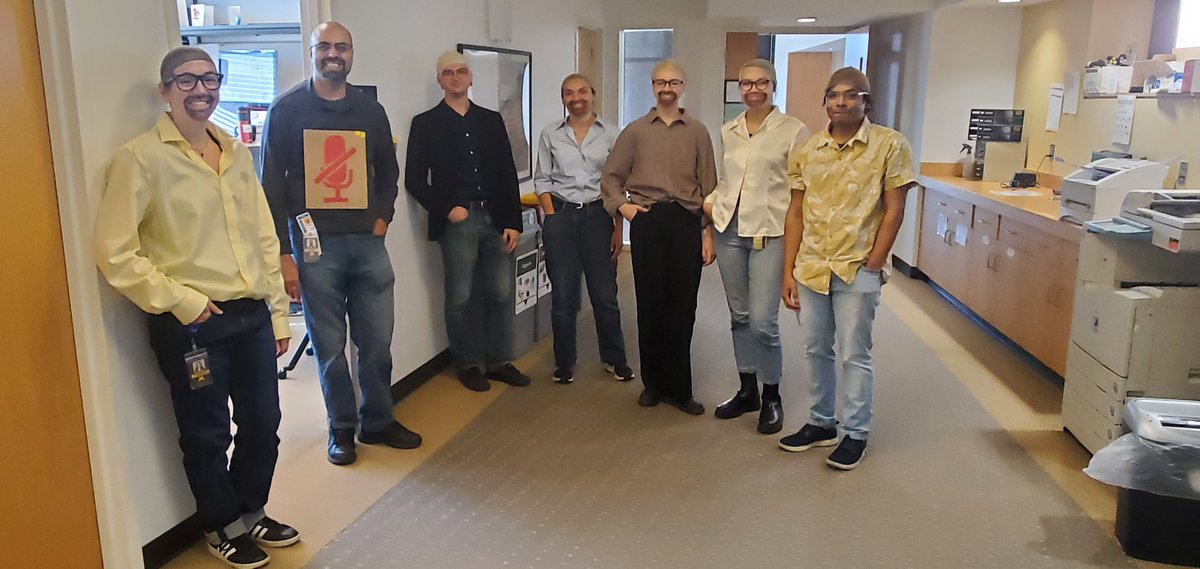 2019: Aaron the lab tech goes as me for Halloween
2022: Half the lab thinks this is a good costume
I guess I'm getting scarier?