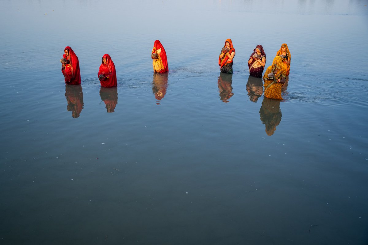 bdur24's tweet photo. Chhath 2079 in pictures.
Bhramhapuri, Rautahat
.
#nepal #ChhathPuja2022 #PhotoOfTheDay https://t.co/hDOXwdi8ok