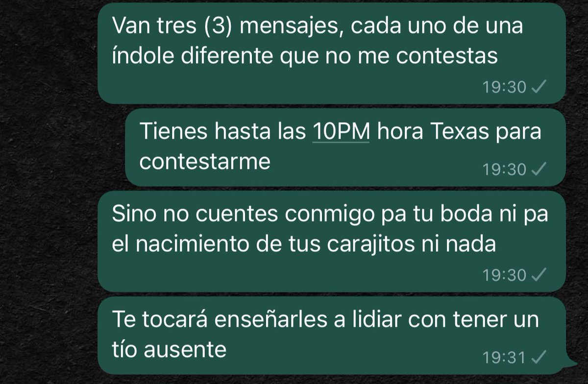 castellanosan's tweet photo. A mi mejor amiga ahora le da por no contestar whatsapp y me vi en la obligación de poner mano dura https://t.co/98tPKGtl8g
