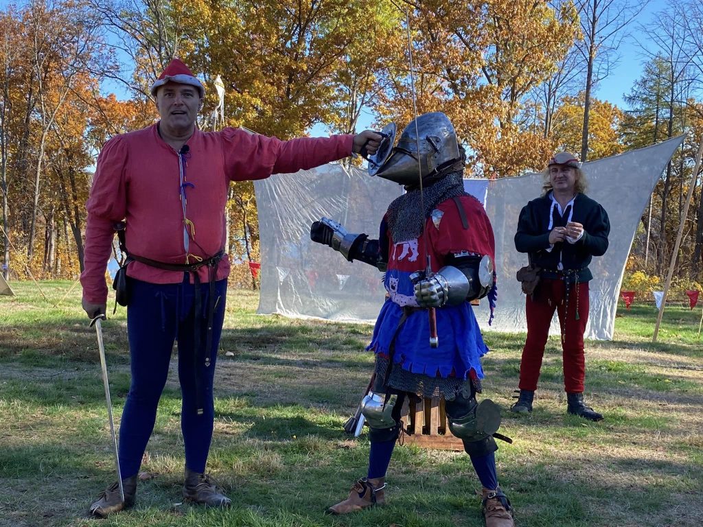 BrianChabot's tweet photo. This is a report from the Autumn Knights Renfaire. It was a great strt and I'm looking forward to the next one!

https://t.co/Y7ZWLKRIy4 https://t.co/9Z1yVfA6dy