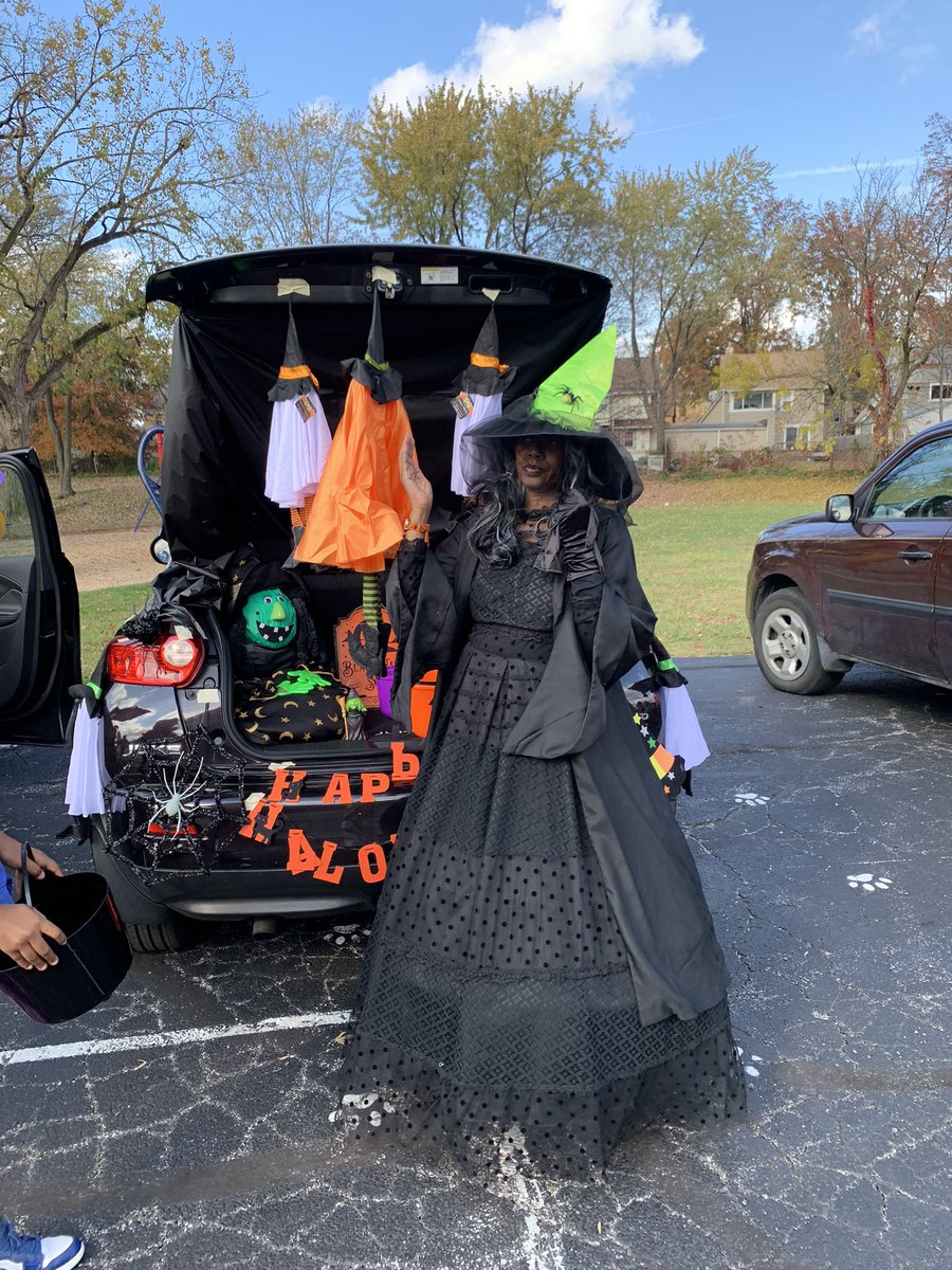 <a href="/CHUHOxford/">Oxford Elementary</a> annual trunk or treat. Thank you PTA and families.