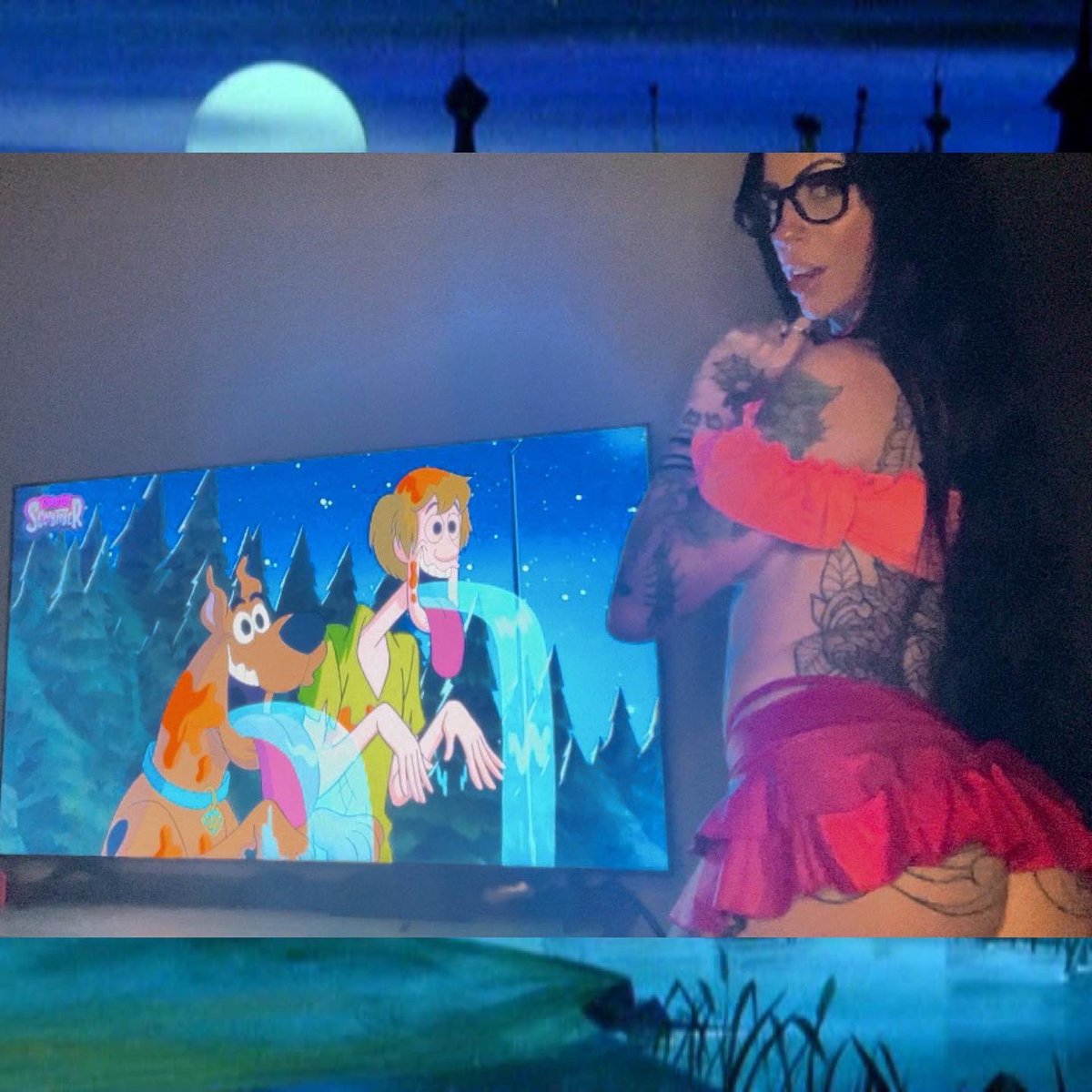 _pvssygod_'s tweet photo. ✨✨JINKIES!! I dropped my glasses, can you help me find them? 😈😈✨✨ https://t.co/9hT6ekfT9W