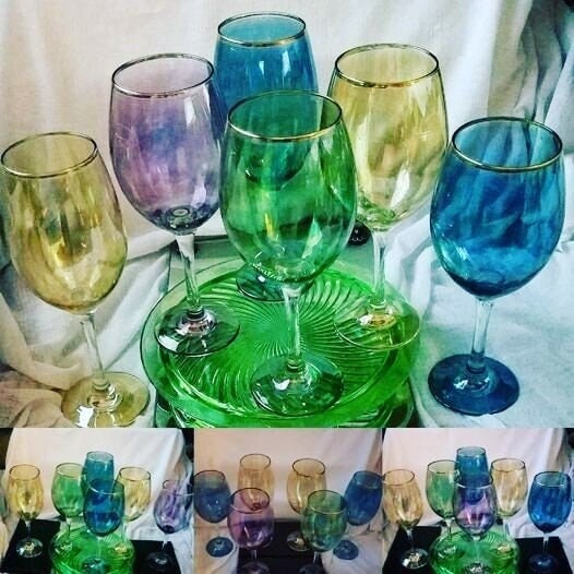DWedgeCreations's tweet photo. #etsy shop:Imperial Colorful Wineglass,goldRim https://t.co/KWRKbuN7AN #crystalglass #goldrim #imperialglass #imperialcrystal #wineglasses #winegoblet #largewineglass #colorfulglass #cocktailglass #liqueurglass #barware #green #gold #blue #purple #party #gift #artglass https://t.co/YAPBy2Gjct