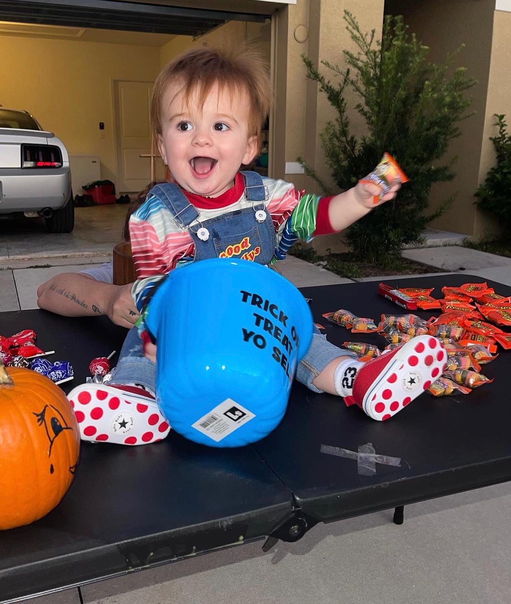 OTF Larry tweet media