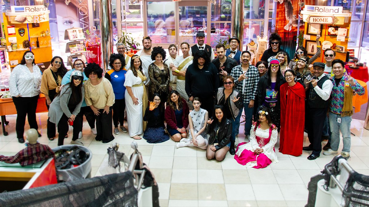 RolandDGA's tweet photo. Happy Halloween from everyone at #RolandDGA! 🎃👻
#halloween https://t.co/d4VpG5Z3pI