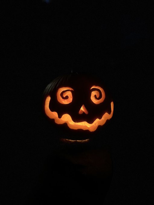 Happy Halloween 🎃 https://t.co/E5T592pyYZ<a href="/tag/newprofilepic"class="tags"><span>#newprofilepic</span></a>