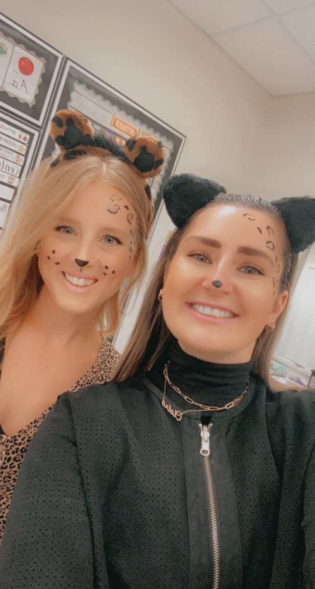 Claire Tochor tweet media