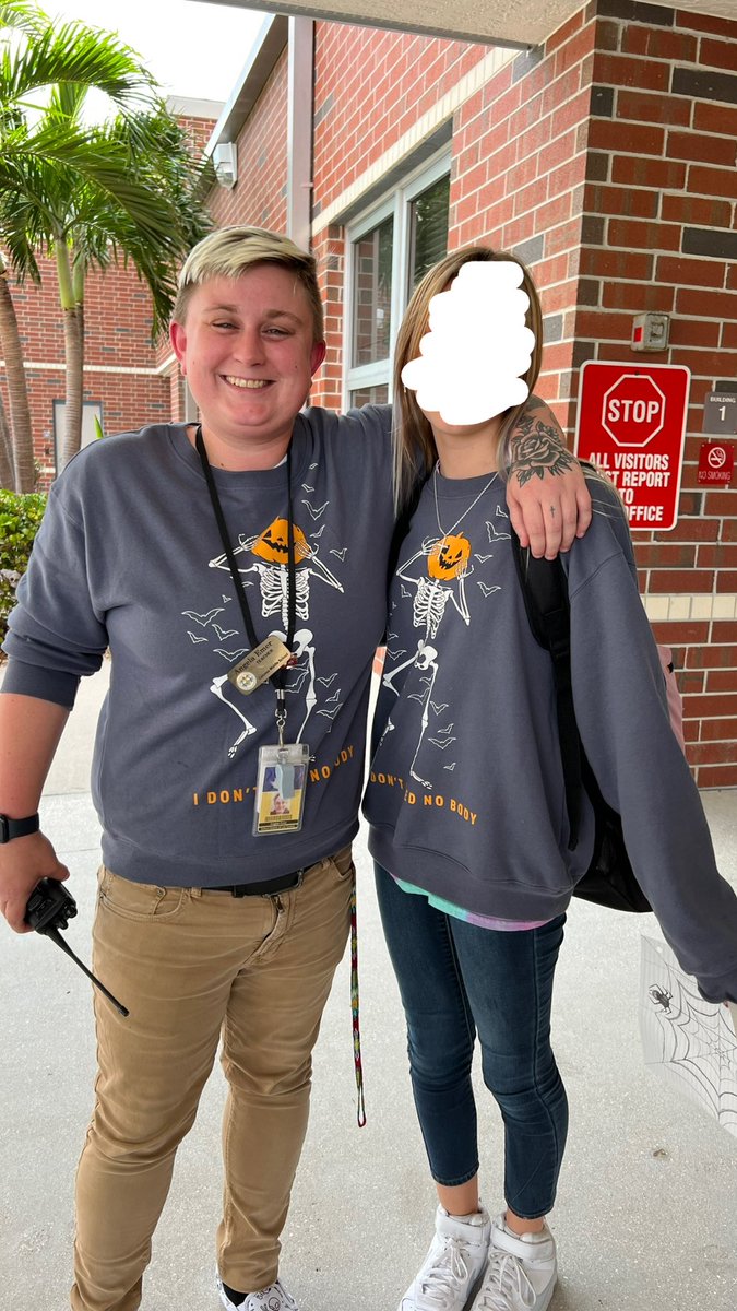 AngelaEmer1's tweet photo. On the way out to their bus, caught a student wearing the same spooky shirt as me! Happy Halloween &amp; Spirit Week! #cms #cougarpride #cougarspirit #Halloween https://t.co/Wajxn5UU7T