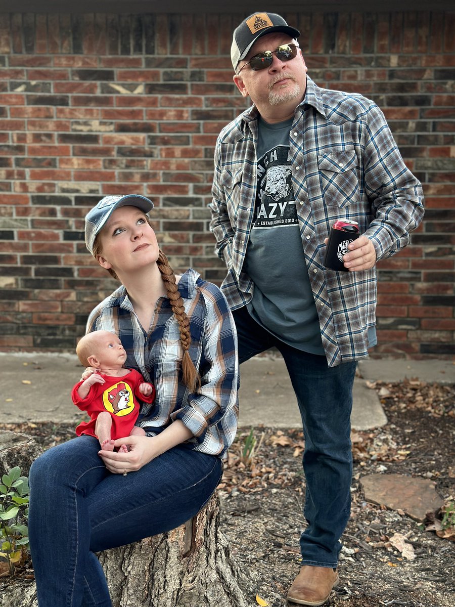 gingerberry15's tweet image. My dad decided to dress like a country music fan for Halloween……..Well, that escalated quickly. 
@carrieunderwood, @BOKCenter, we’re ready for you! #rockthebok #countryconcert #HappyHalloween